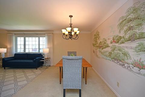 5750 Nickview Dr, Cincinnati, OH 45247 photo 10