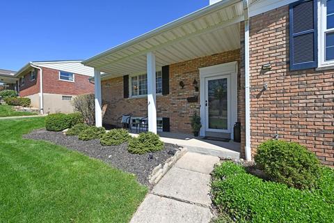 5750 Nickview Dr, Cincinnati, OH 45247 photo 4
