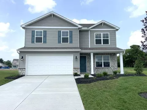 908 Nelson Pl, Trenton, OH 45067