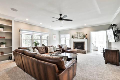 10903 Allenhurst Blvd, Blue Ash, OH 45241 photo 9