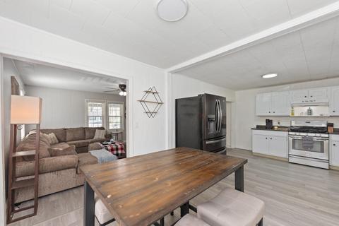 232 E Osborne St, Bethel, OH 45106 photo 7