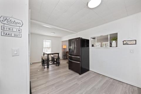 232 E Osborne St, Bethel, OH 45106 photo 8