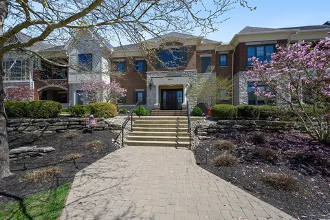 9606 Park Manor Blvd #203, Blue Ash, OH 45242