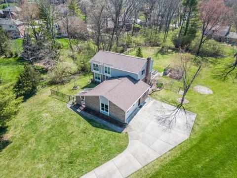10269 Claxton Trl, Evendale, OH 45241 photo 2