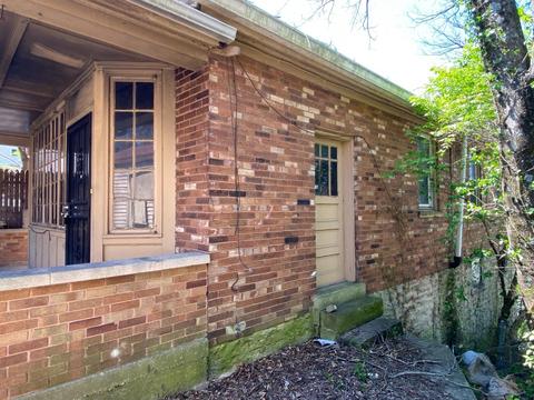 2489 Saturn St, Cincinnati, OH 45214 photo 5