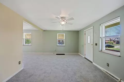 1262 Prospect Pl, Cincinnati, OH 45231 photo 8