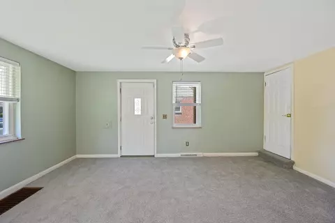 1262 Prospect Pl, Cincinnati, OH 45231 photo 4
