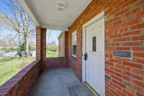 1262 Prospect Pl, Cincinnati, OH 45231 photo 2