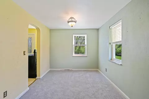 1262 Prospect Pl, Cincinnati, OH 45231 photo 6