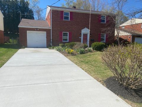 1049 Springbrook Dr, Cincinnati, OH 45224 photo 2