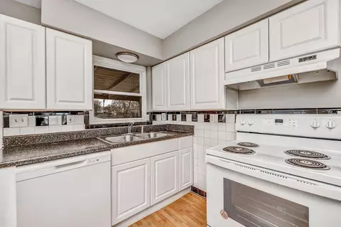 3313 Ebenezer Rd, Cincinnati, OH 45248 photo 14
