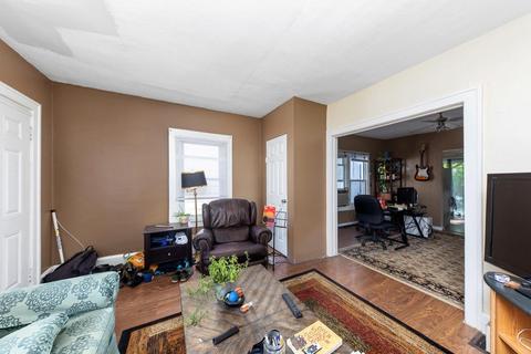 1819 Maple Ave, Cincinnati, OH 45212 photo 3
