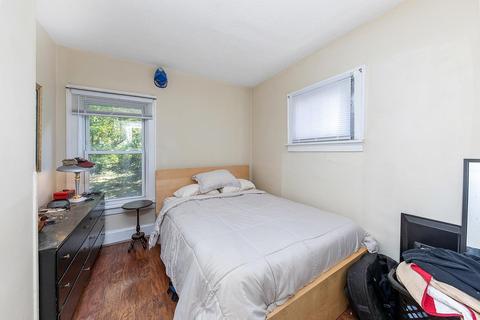 1819 Maple Ave, Cincinnati, OH 45212 photo 10