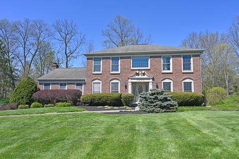 3805 Arbor Ln, Cincinnati, OH 45255 photo 1
