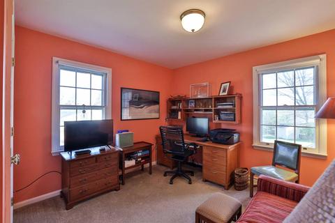 1040 Chatterton Dr, Cincinnati, OH 45231 photo 26