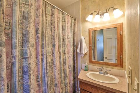 1040 Chatterton Dr, Cincinnati, OH 45231 photo 21