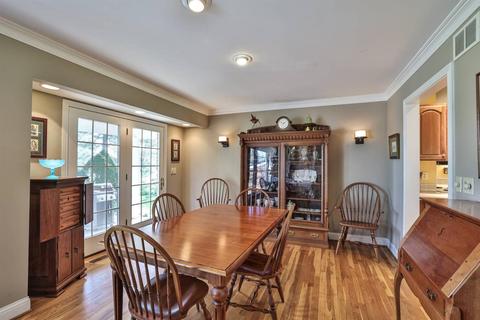 1040 Chatterton Dr, Cincinnati, OH 45231 photo 10