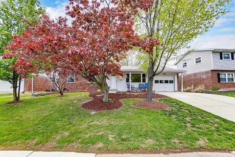 1712 Hilltree, Cincinnati, OH 45255