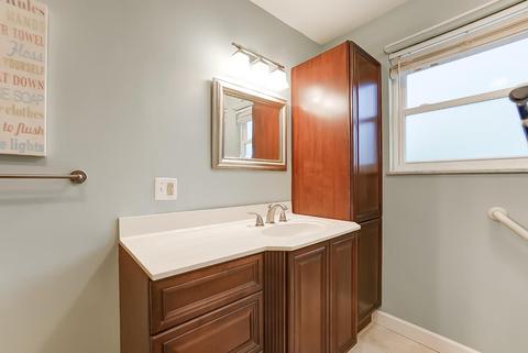 1712 Hilltree Dr, Cincinnati, OH 45255 photo 18