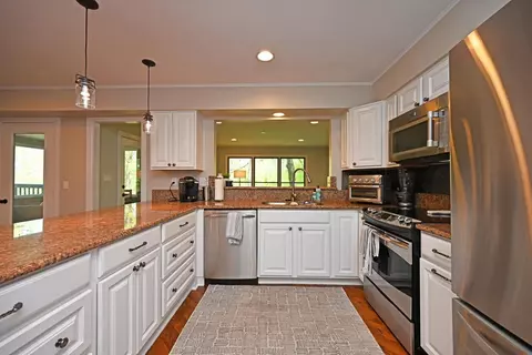7036 Royalgreen Dr, Cincinnati, OH 45244 photo 14