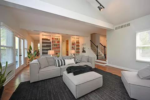 7036 Royalgreen Dr, Cincinnati, OH 45244 photo 6