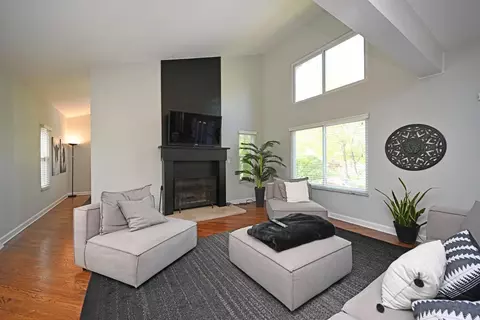 7036 Royalgreen Dr, Cincinnati, OH 45244 photo 5