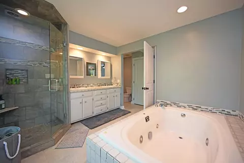 7036 Royalgreen Dr, Cincinnati, OH 45244 photo 26