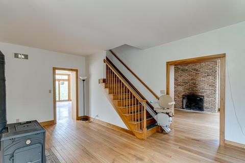 8305 Blome Rd, Cincinnati, OH 45243 photo 13
