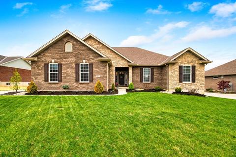 5435 Foxglove Dr, Fairfield, OH 45011