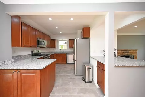 5301 Donjoy Dr, Blue Ash, OH 45242 photo 11