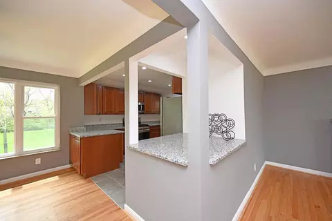 5301 Donjoy Dr, Blue Ash, OH 45242 photo 8