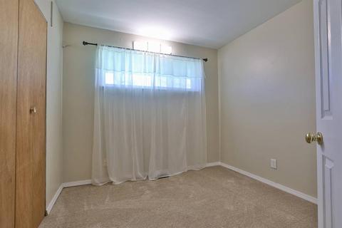 8704 Neptune Dr, Cincinnati, OH 45231 photo 21