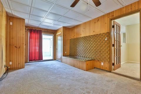 8704 Neptune Dr, Cincinnati, OH 45231 photo 9