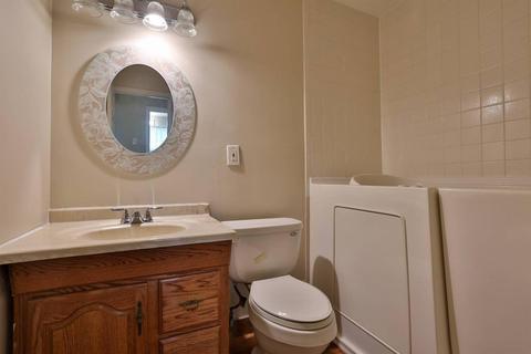 8704 Neptune Dr, Cincinnati, OH 45231 photo 22