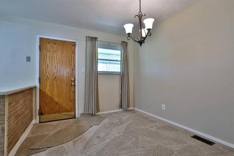 8704 Neptune Dr, Cincinnati, OH 45231 photo 10