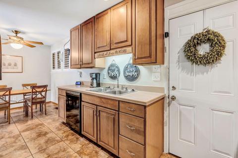 10942 Carnegie Dr, Forest Park, OH 45240 photo 16