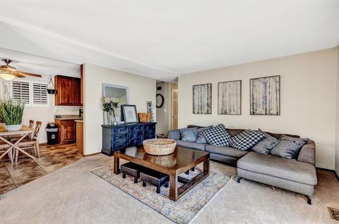 10942 Carnegie Dr, Forest Park, OH 45240 photo 7