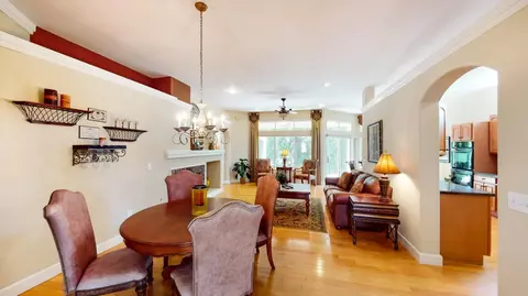 3514 Macpherson Pl, Cincinnati, OH 45245 photo 7
