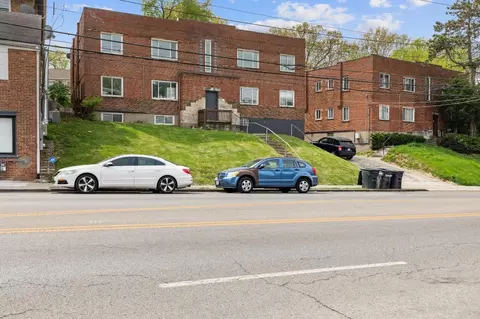 5210 Montgomery, Cincinnati, OH 45212