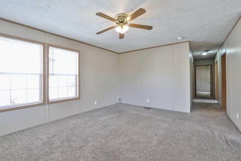 1360 Chamberlain Ave, Lincoln Heights, OH 45215 photo 5