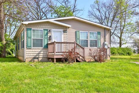 1360 Chamberlain Ave, Lincoln Heights, OH 45215 photo 1