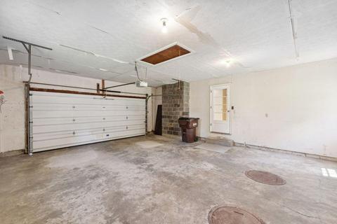 809 Locust Corner Rd, Cincinnati, OH 45245 photo 28