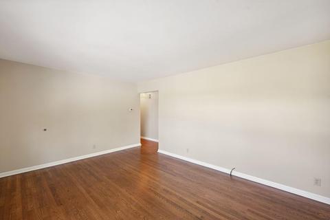 809 Locust Corner Rd, Cincinnati, OH 45245 photo 5