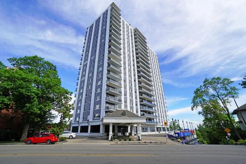 2200 Victory #902, Cincinnati, OH 45206