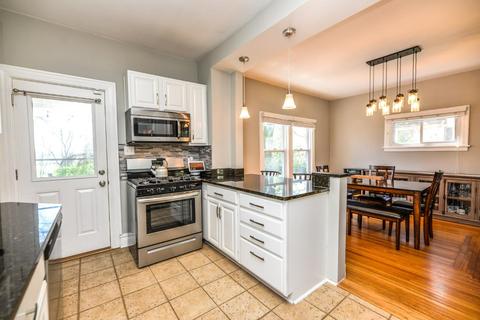 3147 Mapleleaf Ave, Cincinnati, OH 45213 photo 13