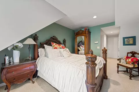 976 Hatch St, Cincinnati, OH 45202 photo 26