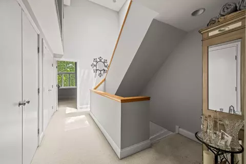 976 Hatch St, Cincinnati, OH 45202 photo 37