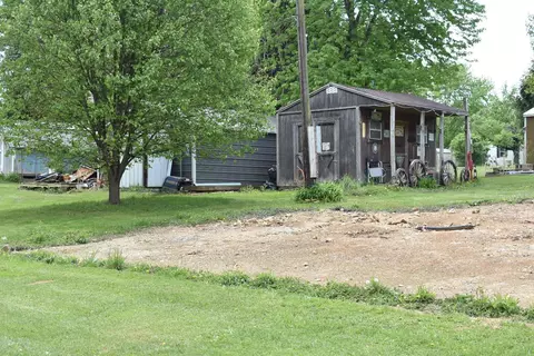 7034 Highland Trl, Paint Twp, OH 45133