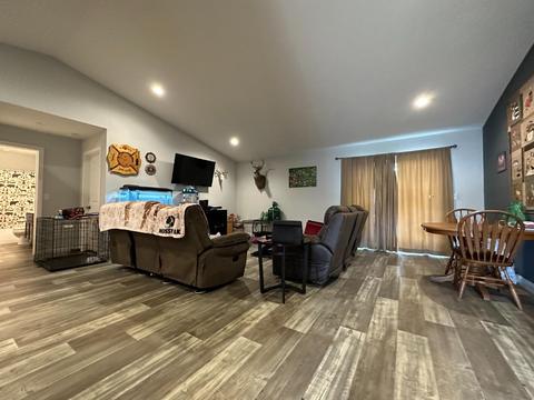 529 Mill St, Blanchester, OH 45107 photo 5