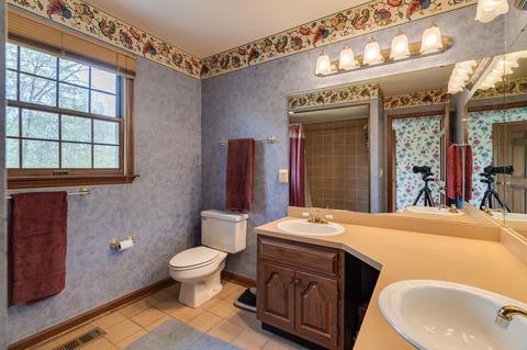 11736 Laurelview Dr, Montgomery, OH 45249 photo 29